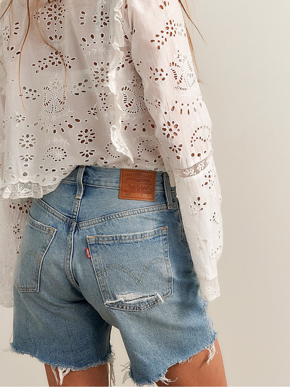 Levi’s 501 Mid Thigh Short